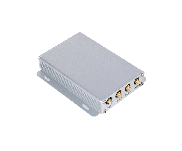 Iso15693 lecteur RFID carré de puissance moyenne RS232, lecteur d'antenne RFID à quatre canaux